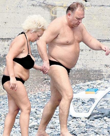 Секс Толстых На Пляже